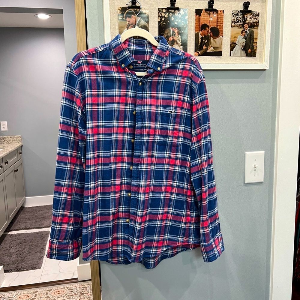 Vineyard Vines Casual Button Down